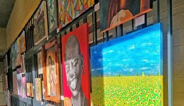 An exhibition of various artists' work at the Affordable Art Show | Image: WAKILISHA